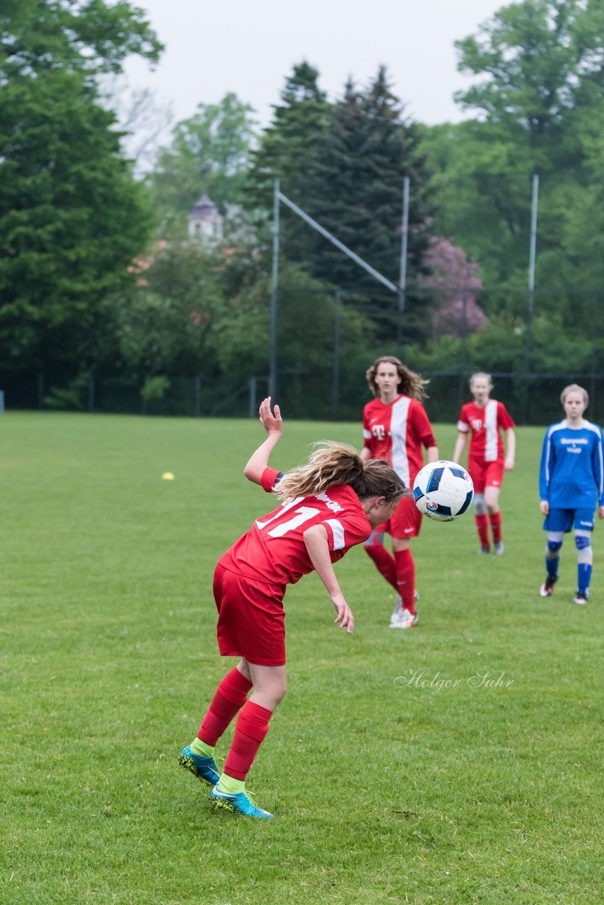 Bild 305 - wCJ SV Steinhorst/Labenz - VfL Oldesloe : Ergebnis: 18:0